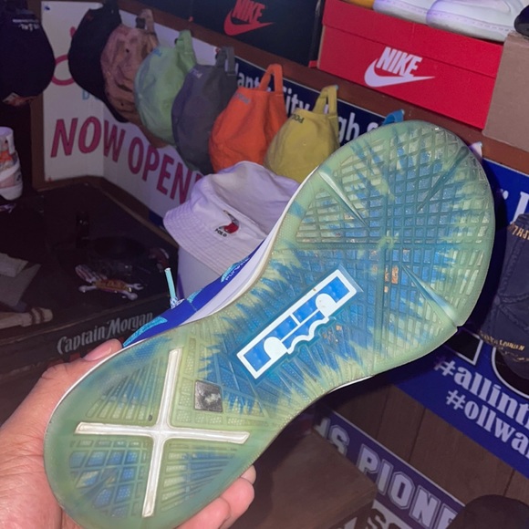 Nike Lebron X Sport Pack Blue Diamond - Picture 3 of 9
